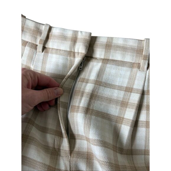 Aritzia Wilfred Effortless Plaid Pants size 8 Tan Cream - Picture 8 of 9